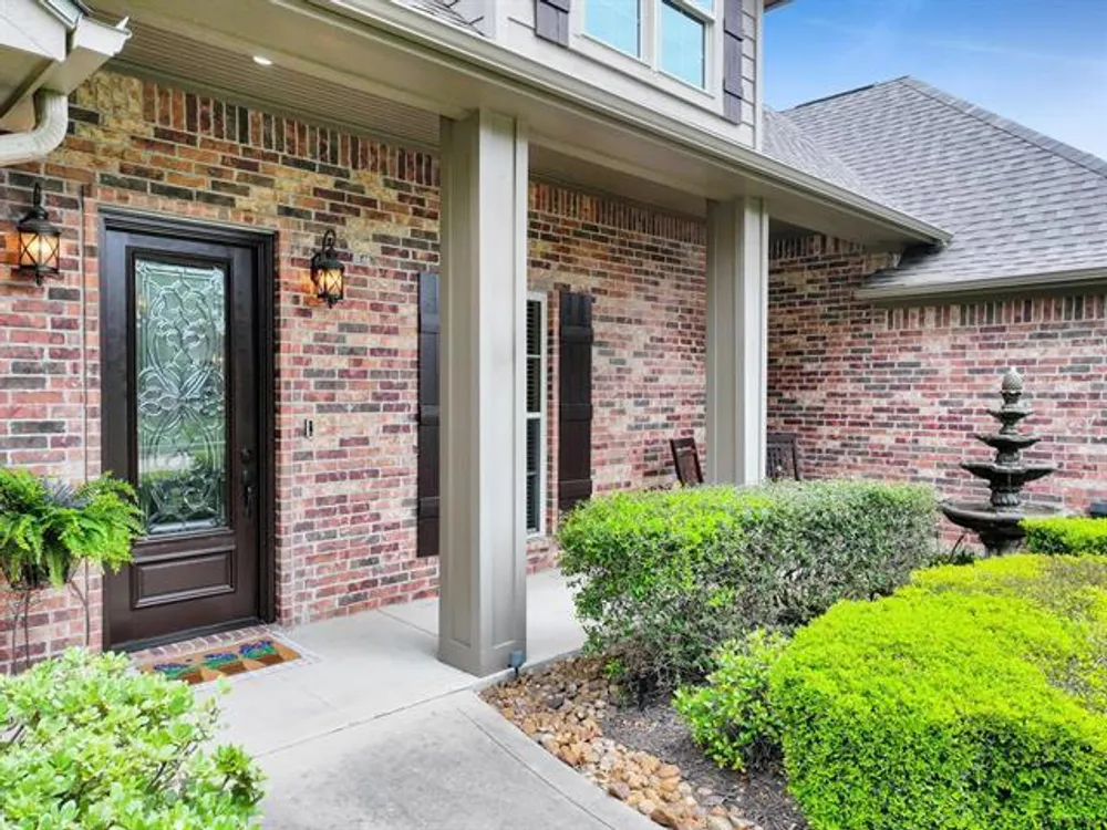 311 Winding Brook Dr, Lumberton, TX 77657