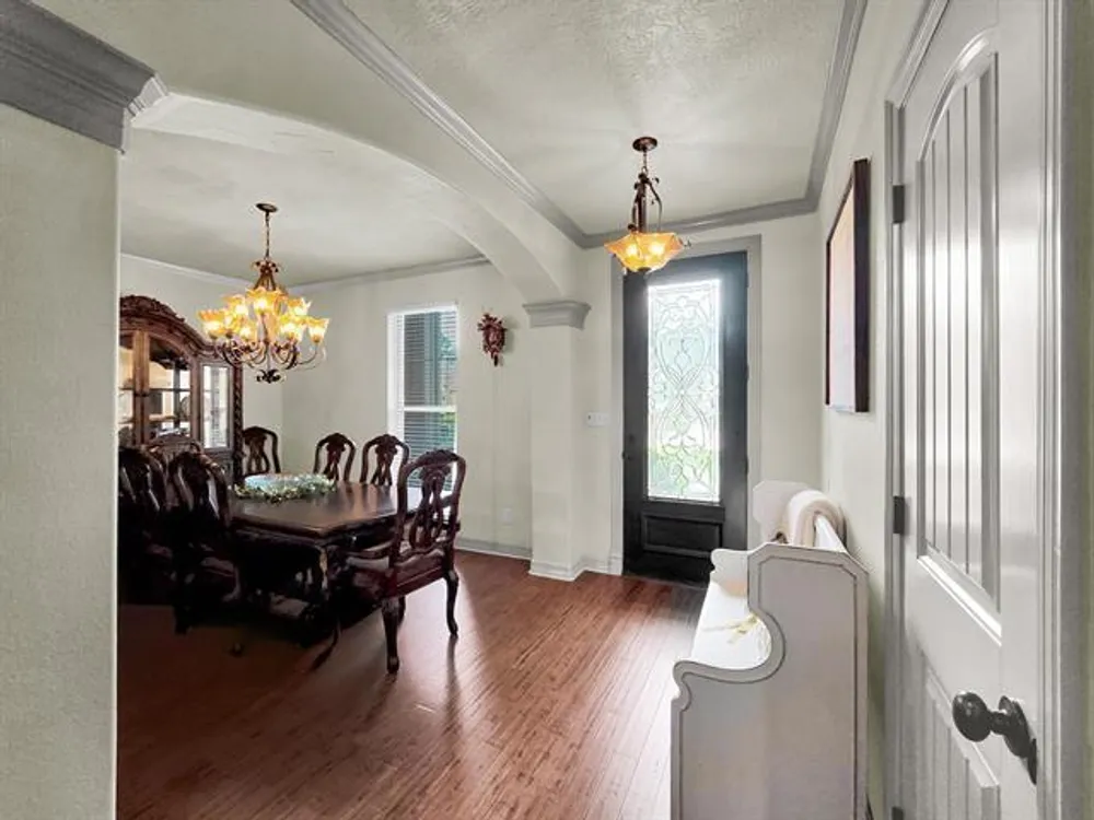 311 Winding Brook Dr, Lumberton, TX 77657