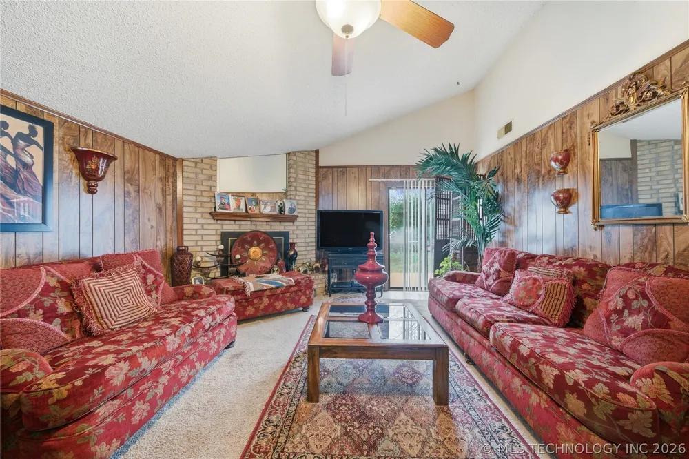 6738 S 78th East Ave, Tulsa, OK 74133