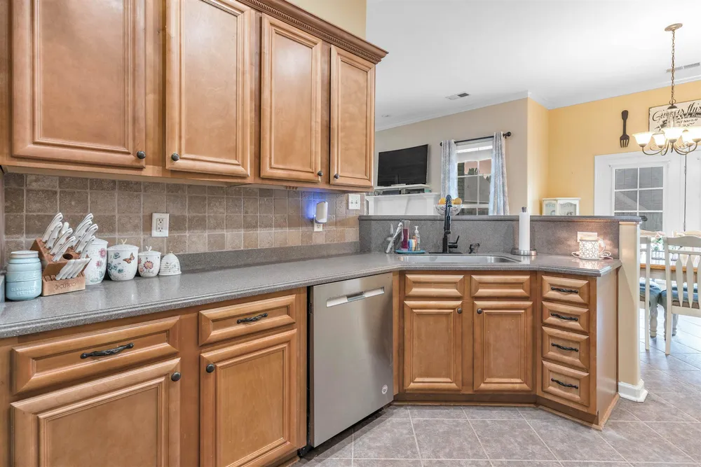 310 WHISPERING MEADOWS DRIVE, Oakland, TN 38060
