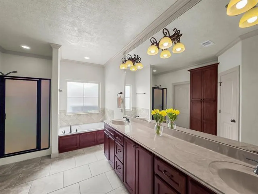 311 Winding Brook Dr, Lumberton, TX 77657