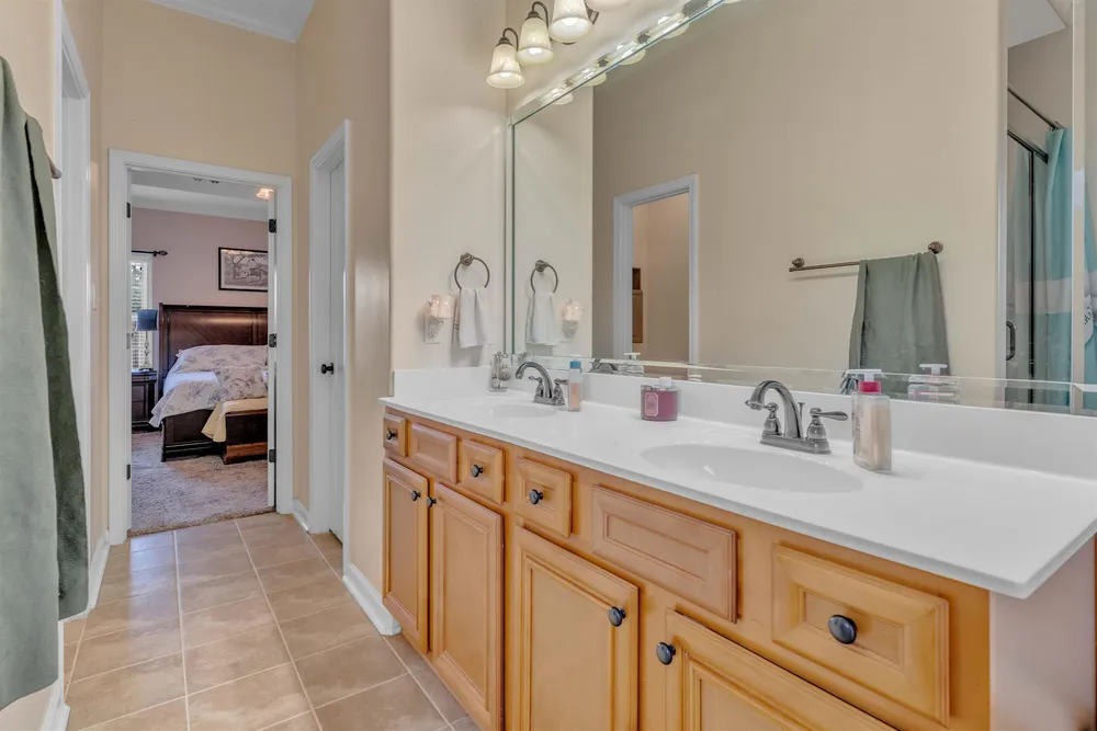 310 WHISPERING MEADOWS DRIVE, Oakland, TN 38060