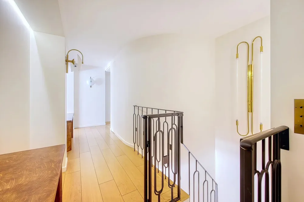 Neuilly-sur-Seine, 92200, France