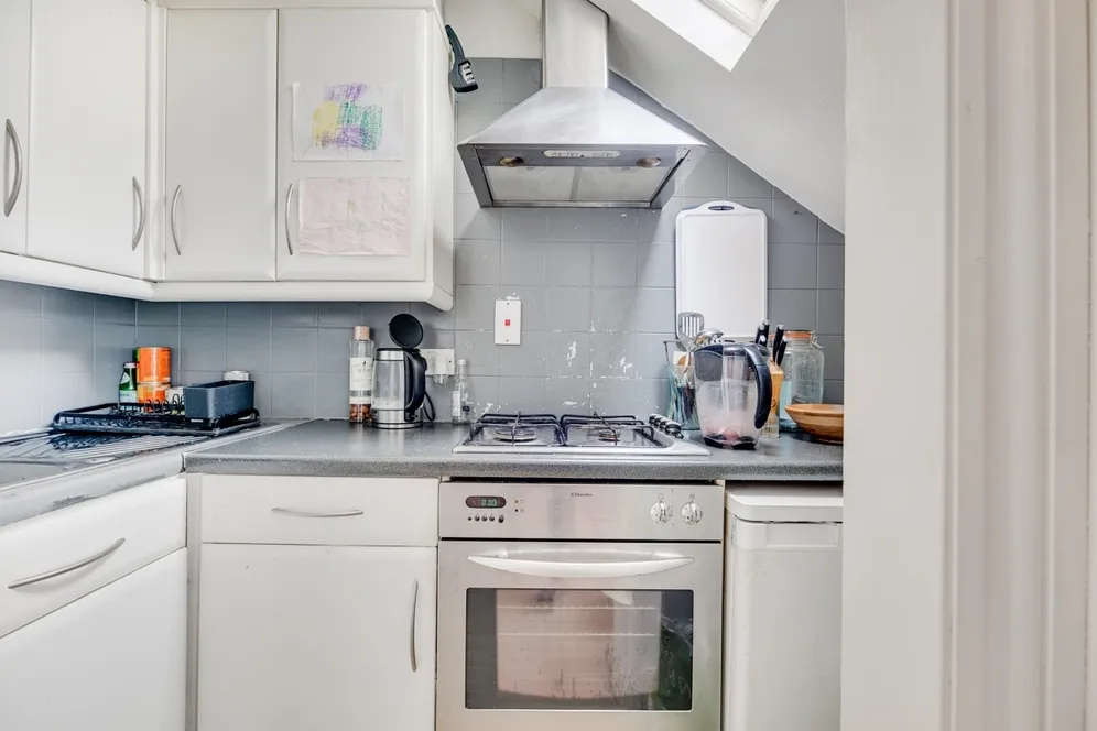 Glebe Road London N8 photo 6