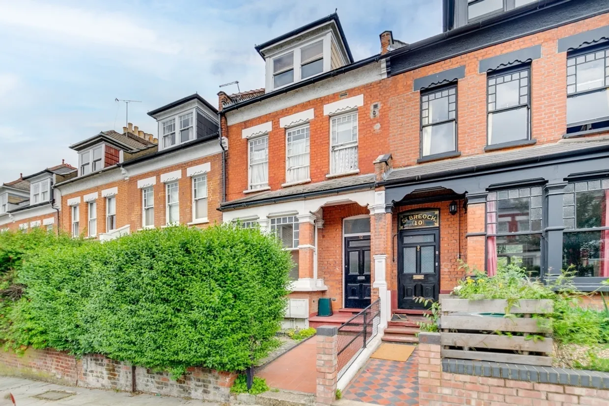 Glebe Road London N8 photo 9