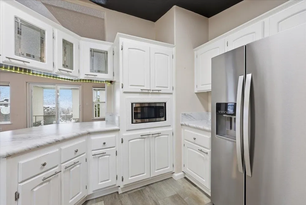 4402 S Sunny Creek Cir, Spokane, WA 99224