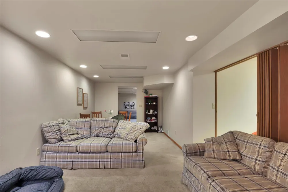 3708 S Napa St, Spokane, WA 99203