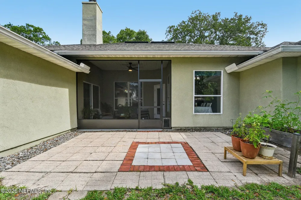 4690 Leah Creek Dr, Jacksonville, FL 32257