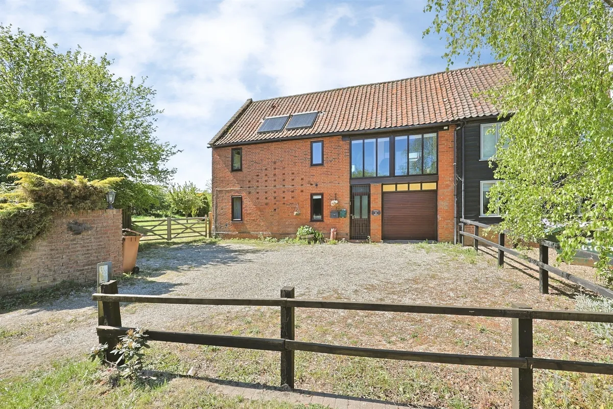 Beetley, Dereham