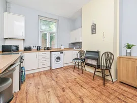 Hatfeild Street, WAKEFIELD thumb 3