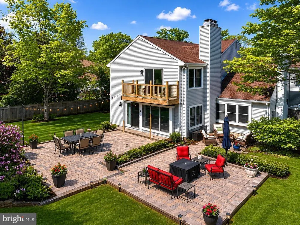 1273 Quarry Commons Dr, Yardley, PA 19067
