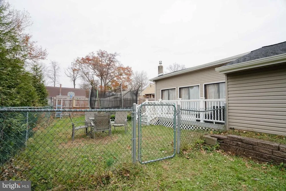 1606 N Line St, Lansdale, PA 19446
