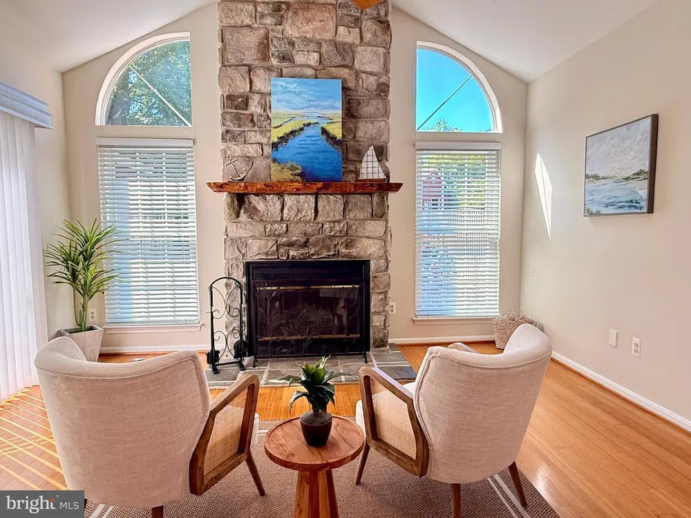 953 Windwhisper Ln, Annapolis, MD 21403