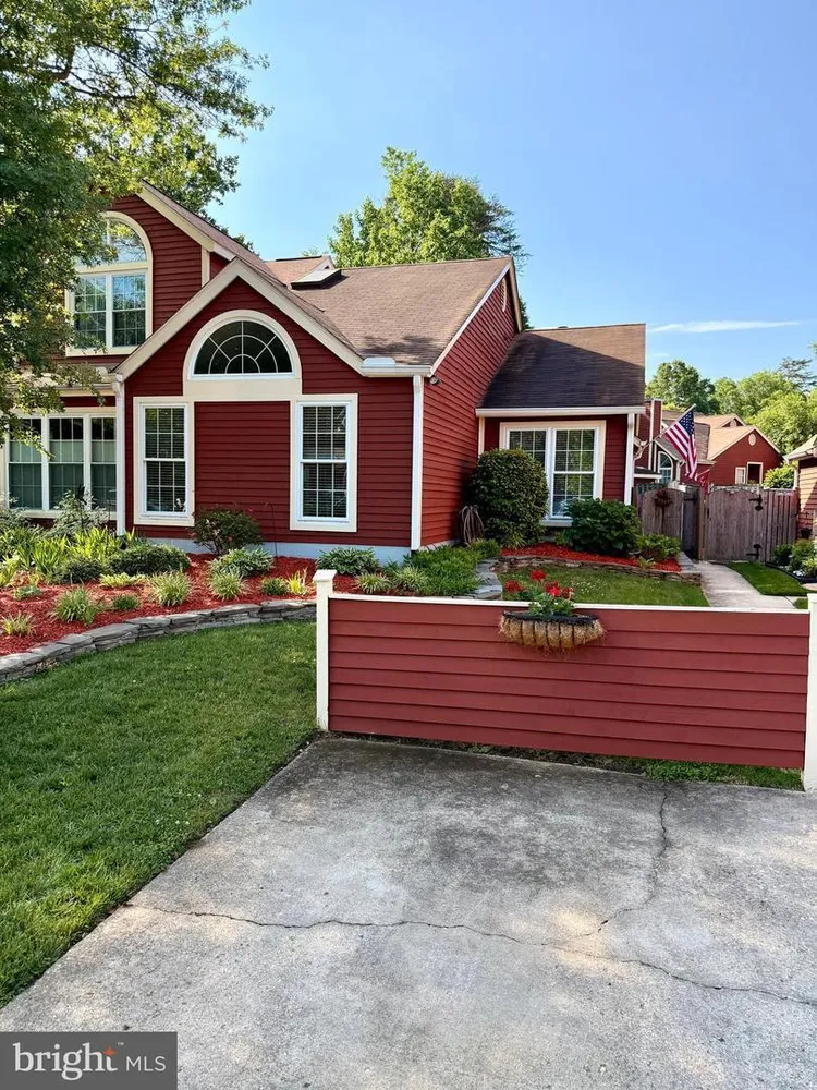 953 Windwhisper Ln, Annapolis, MD 21403