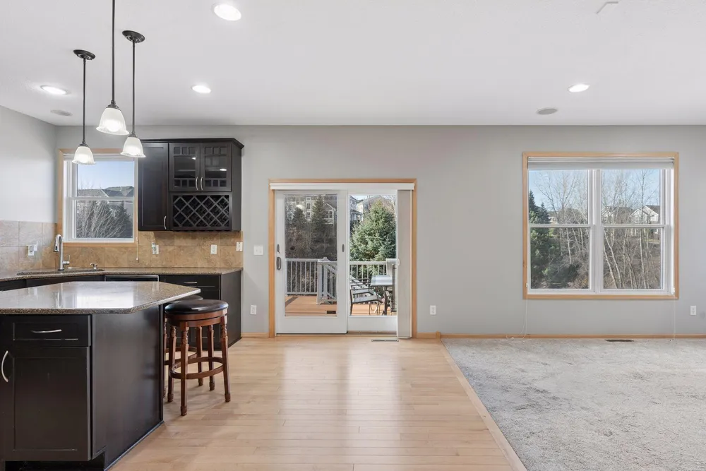 15376 Plumstone Dr, Eden Prairie, MN 55347