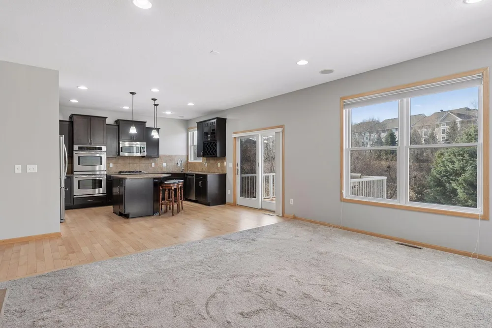 15376 Plumstone Dr, Eden Prairie, MN 55347
