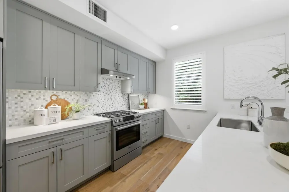 400 El Camino Real, Belmont, CA 94002