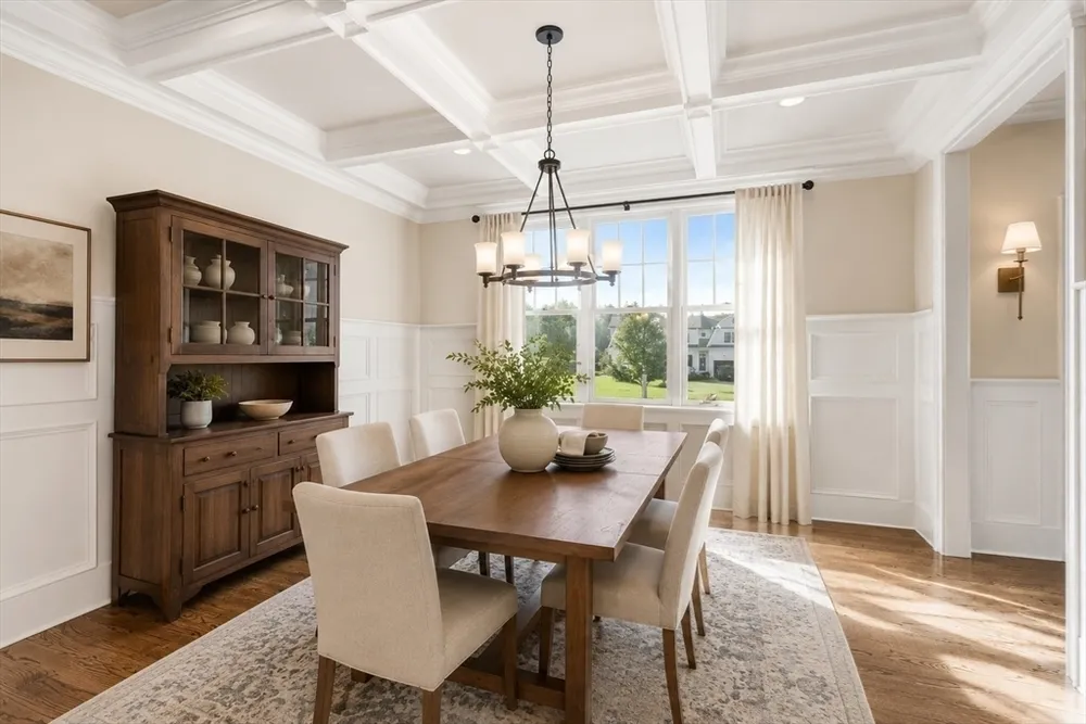 175 Schoolmaster Ln, Dedham, MA 02026