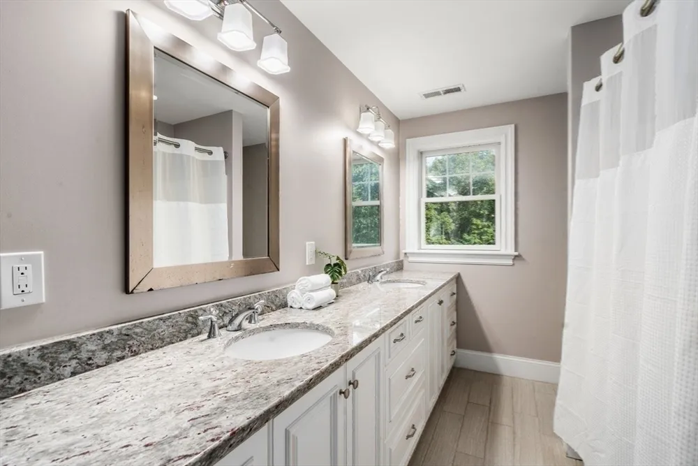 175 Schoolmaster Ln, Dedham, MA 02026