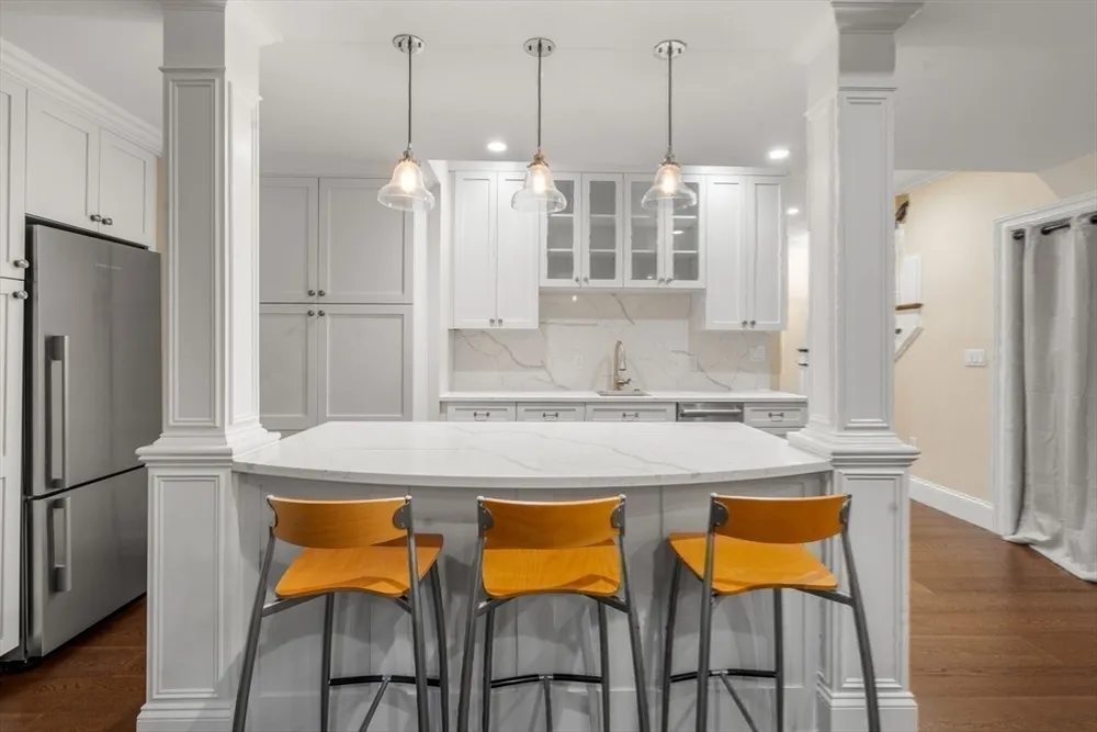 175 Schoolmaster Ln, Dedham, MA 02026