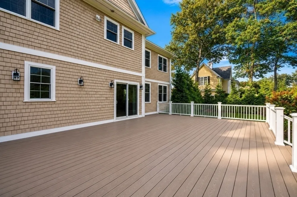 175 Schoolmaster Ln, Dedham, MA 02026