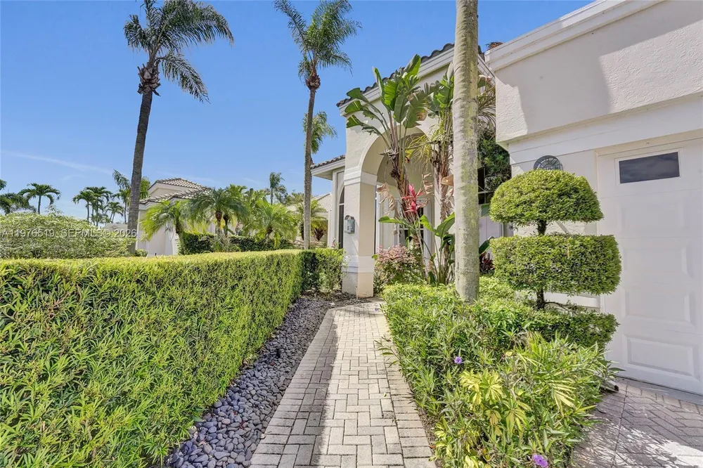 2719 Pinehurst, Weston, FL 33332