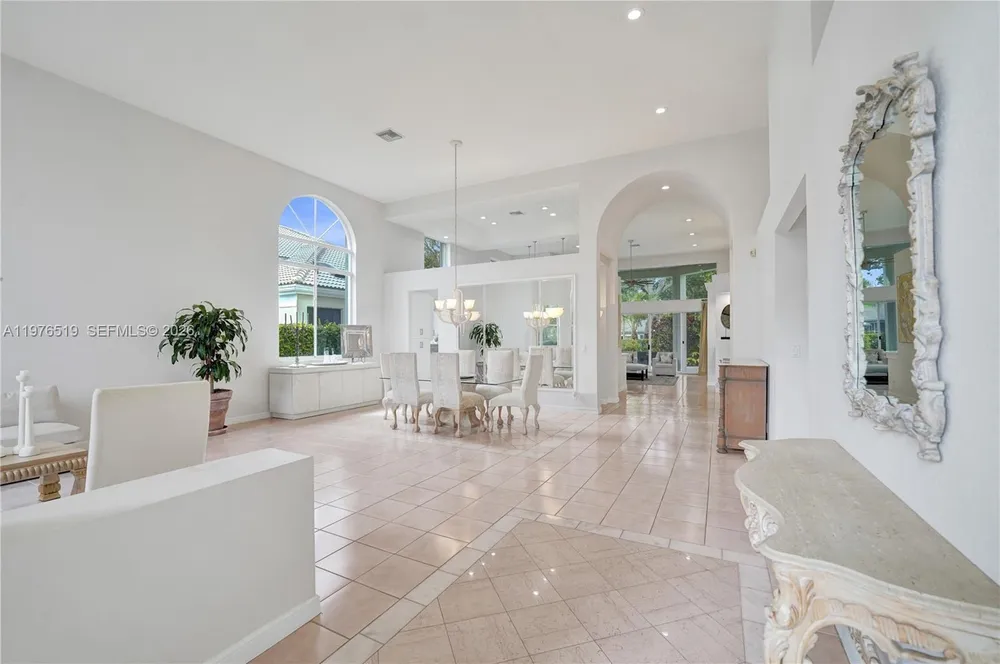 2719 Pinehurst, Weston, FL 33332