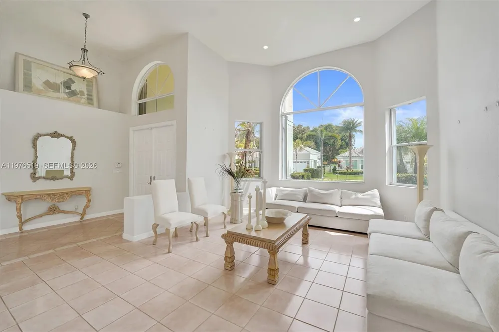 2719 Pinehurst, Weston, FL 33332