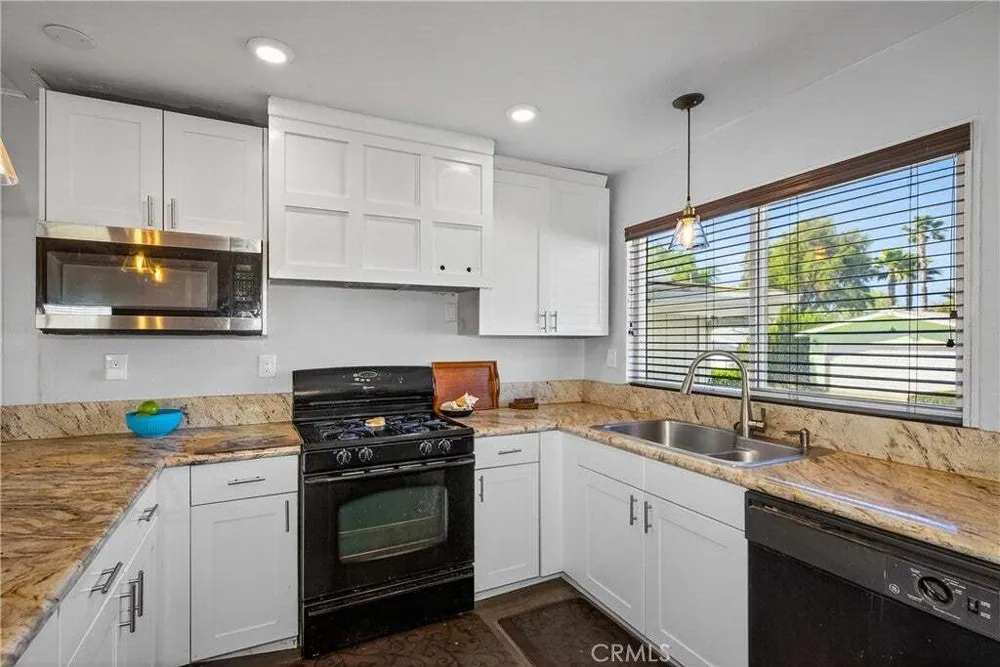 3800 W Wilson St, Banning, CA 92220