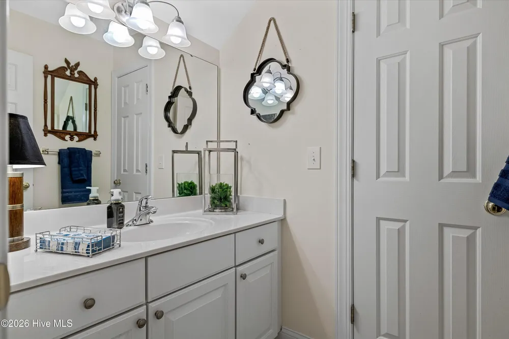 4 Village Ln, Pinehurst, NC 28374