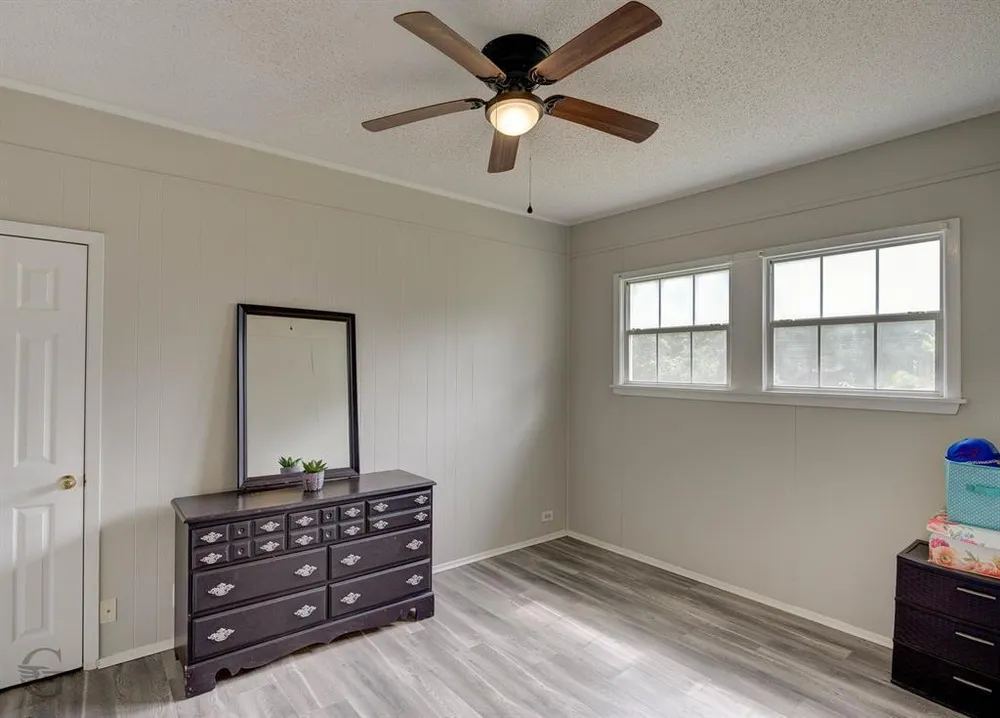 4924 Old Mooringsport Rd, Shreveport, LA 71107