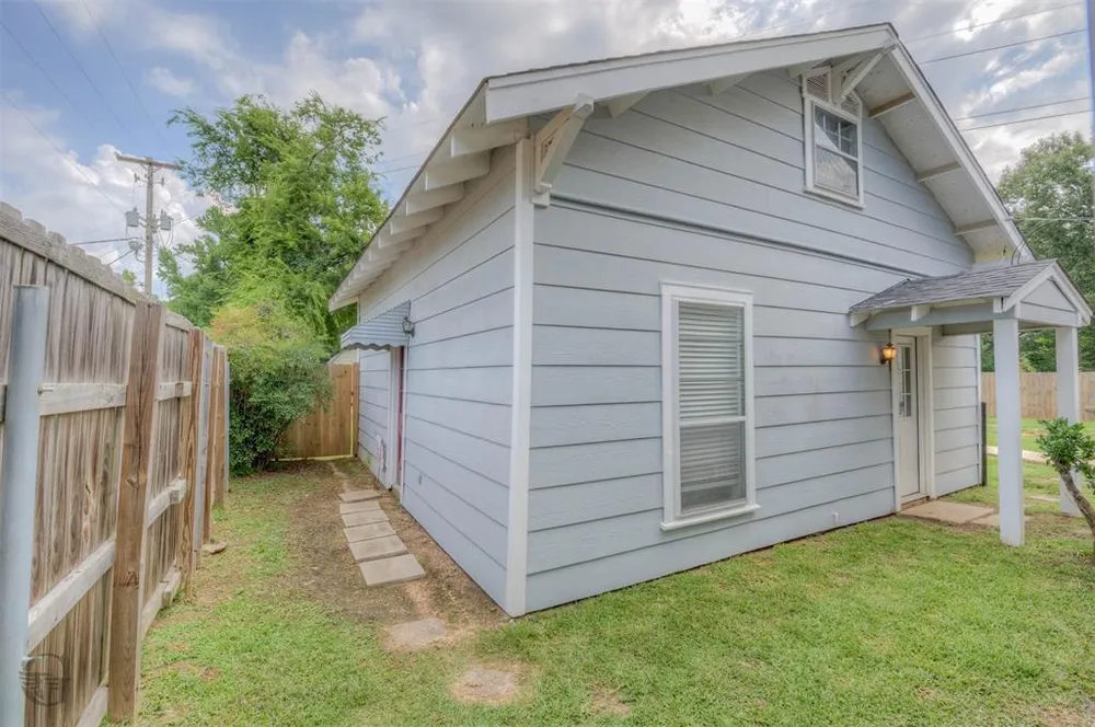 4924 Old Mooringsport Rd, Shreveport, LA 71107