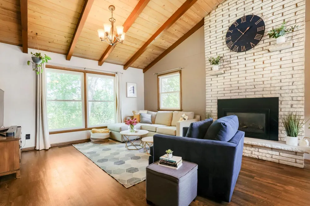 3238 Taylor St NE, Minneapolis, MN 55418