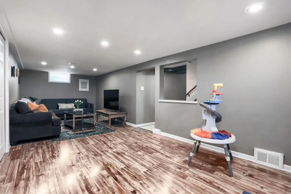 3238 Taylor St NE, Minneapolis, MN 55418