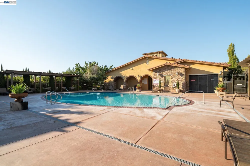 3514 Capoterra Way, Dublin, CA 94568