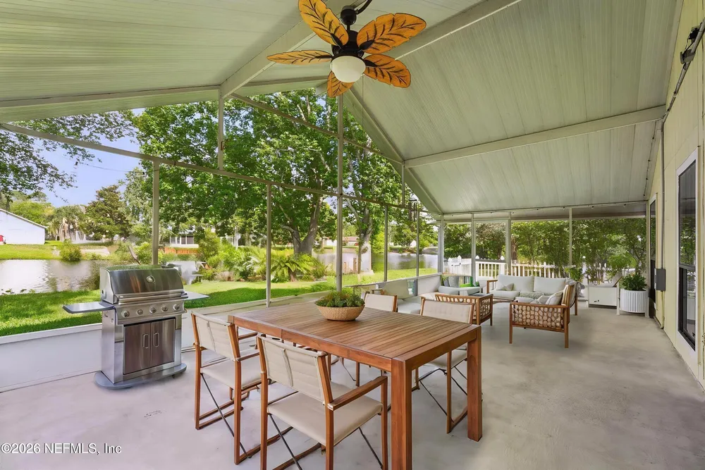 2840 Lantana Lakes Dr E, Jacksonville, FL 32246