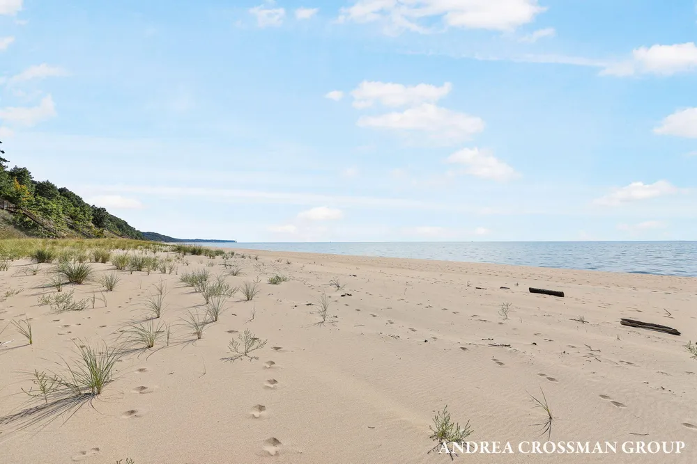 4076 Fiddlers Way, Holland, MI 49423