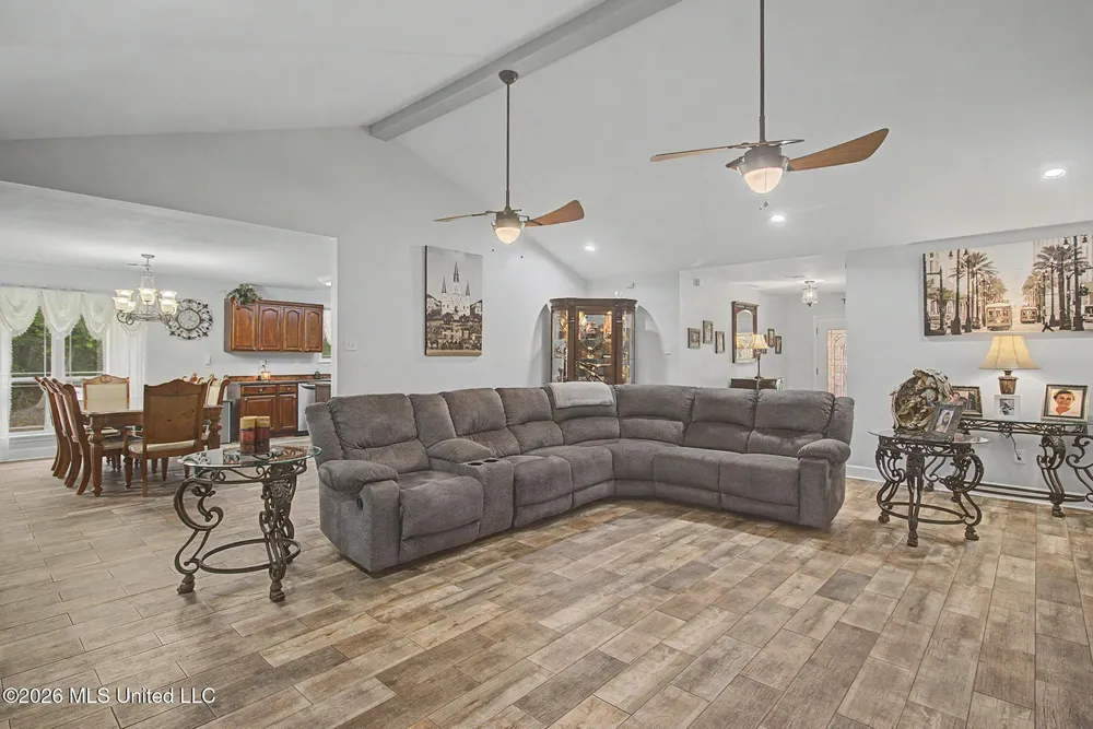 5624 Aila St, Diamondhead, MS 39525