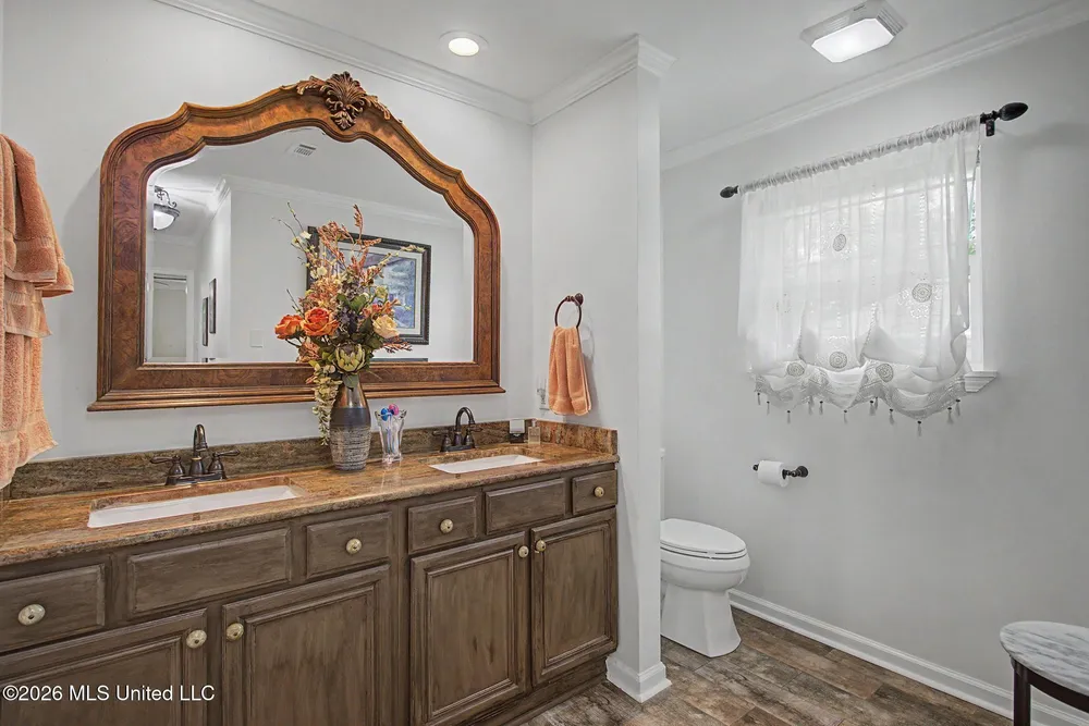 5624 Aila St, Diamondhead, MS 39525