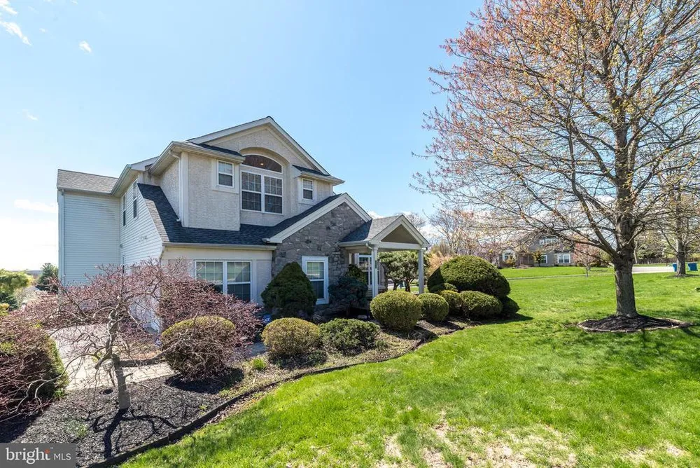 201 Summer Ridge Circle, Chalfont, PA 18914