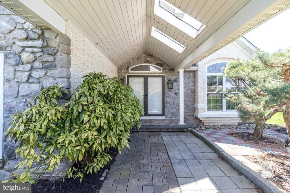 201 Summer Ridge Circle, Chalfont, PA 18914