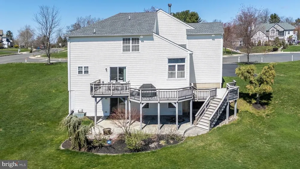 201 Summer Ridge Circle, Chalfont, PA 18914