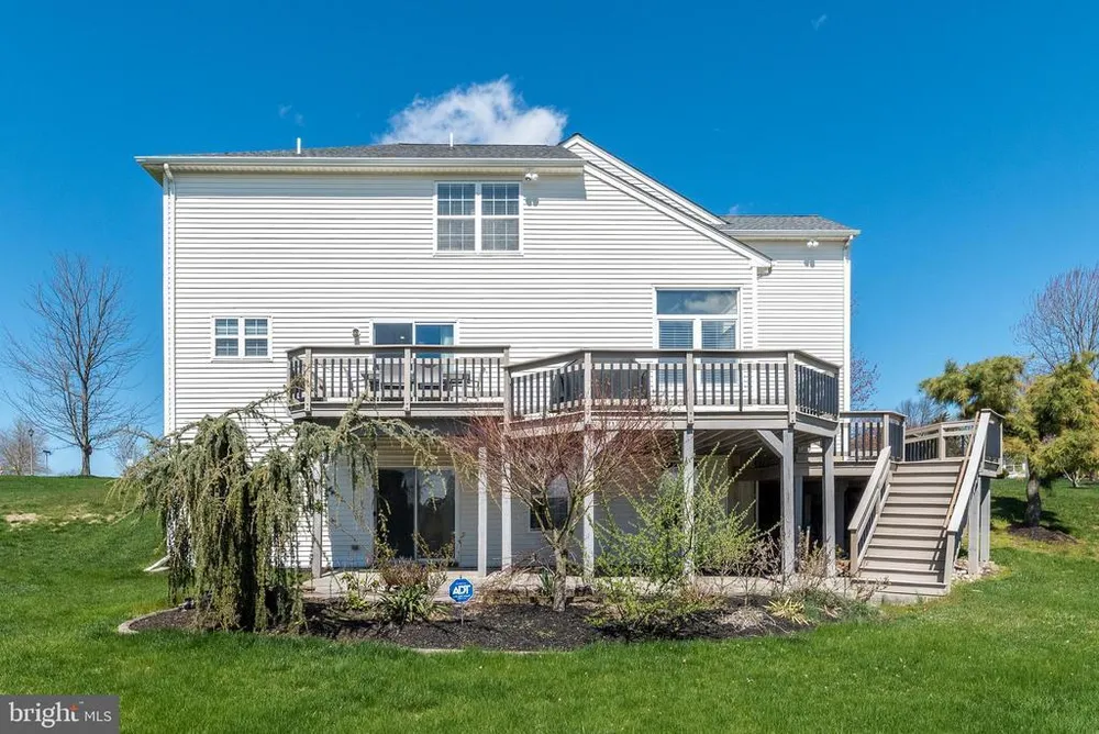 201 Summer Ridge Circle, Chalfont, PA 18914