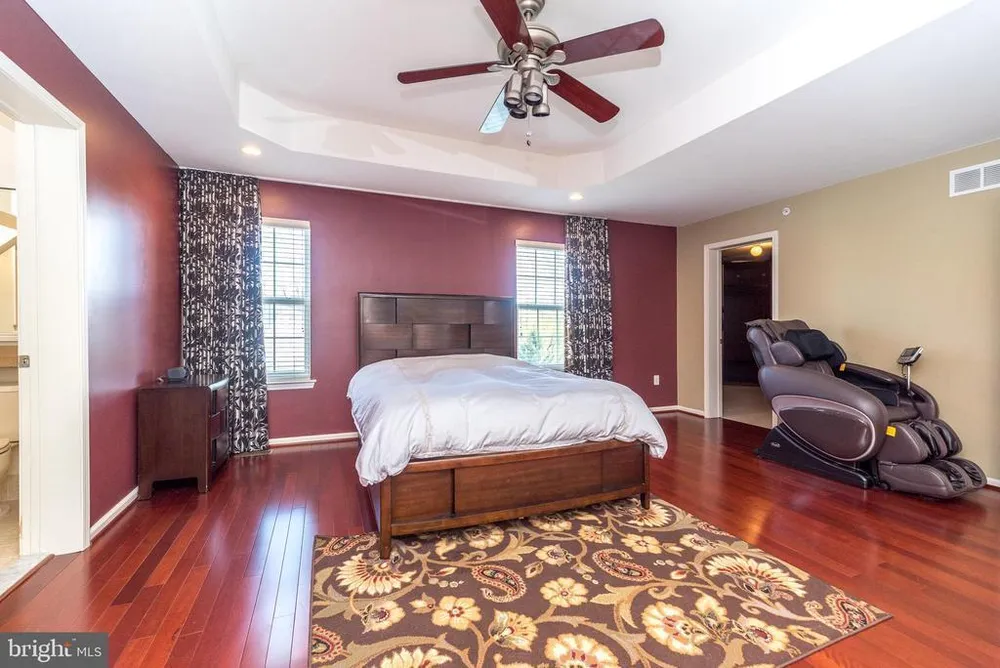 201 Summer Ridge Circle, Chalfont, PA 18914