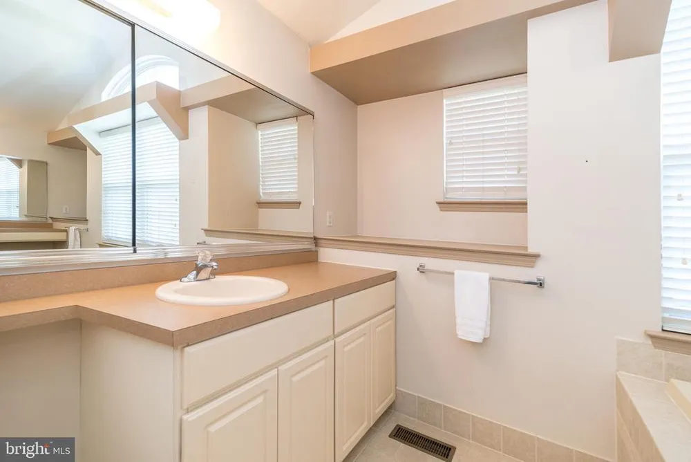 201 Summer Ridge Circle, Chalfont, PA 18914