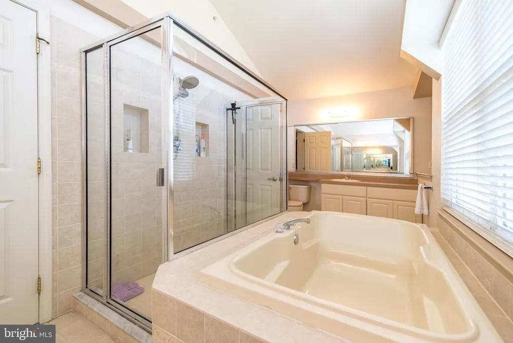 201 Summer Ridge Circle, Chalfont, PA 18914