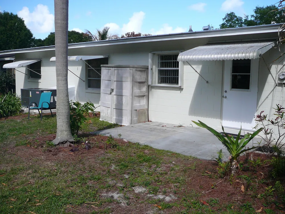 2921 Sherwood Ln, Fort Pierce, FL 34982