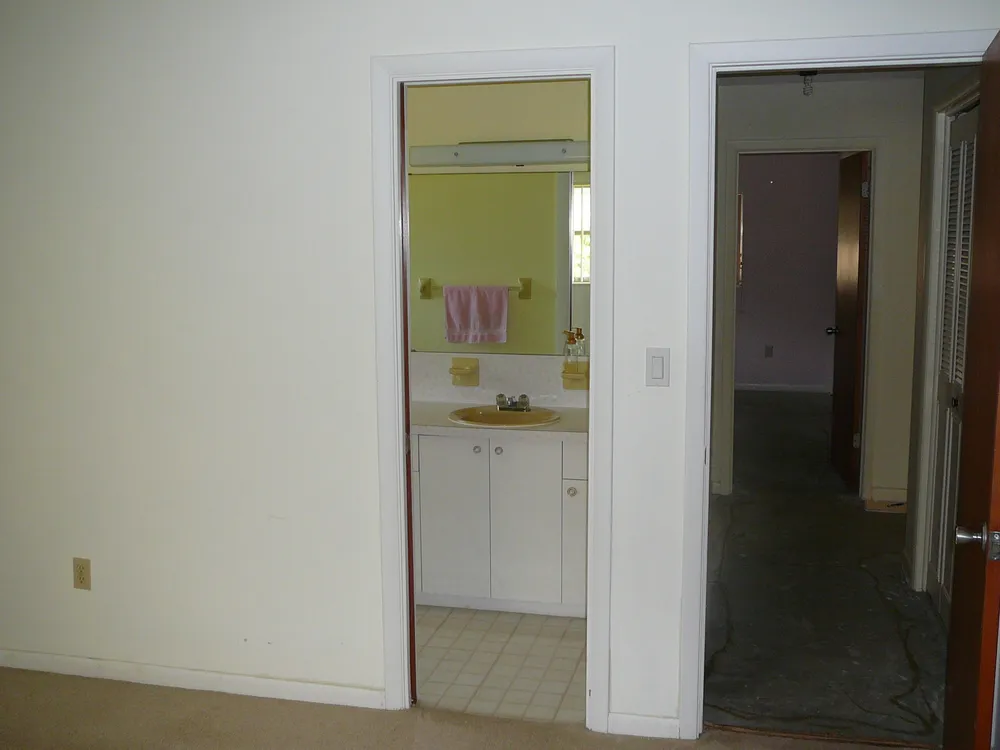 2921 Sherwood Ln, Fort Pierce, FL 34982