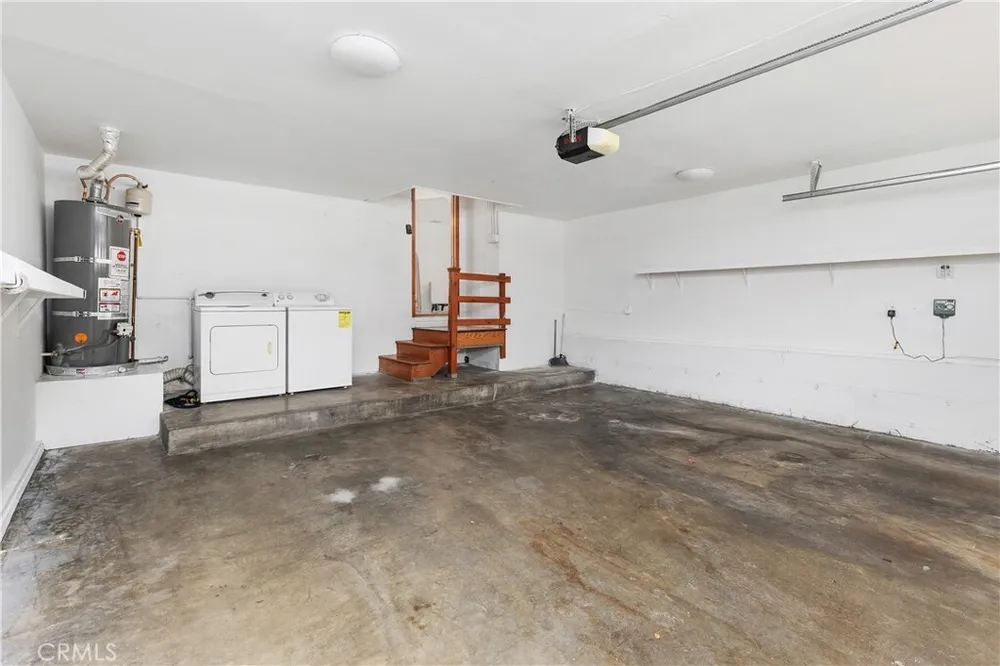 1707 Upperton Ave, Highland Park, CA 90042