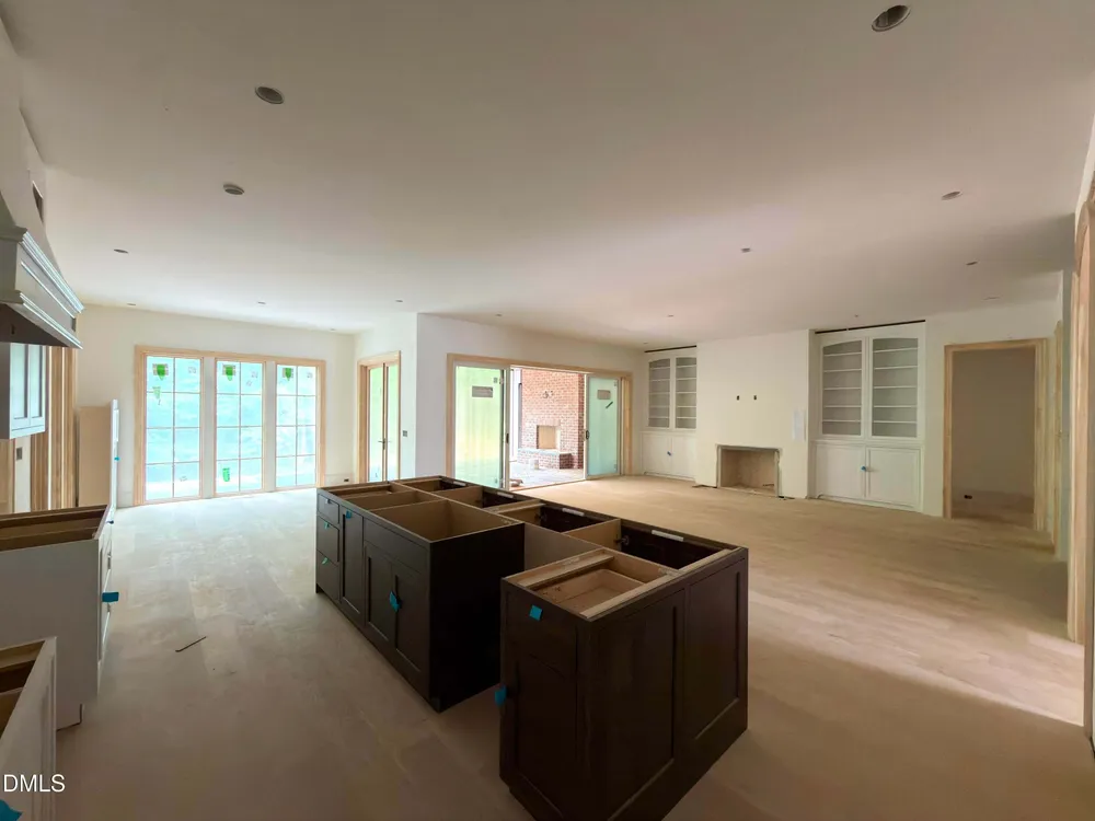 4801 Rampart St, Raleigh, NC 27609